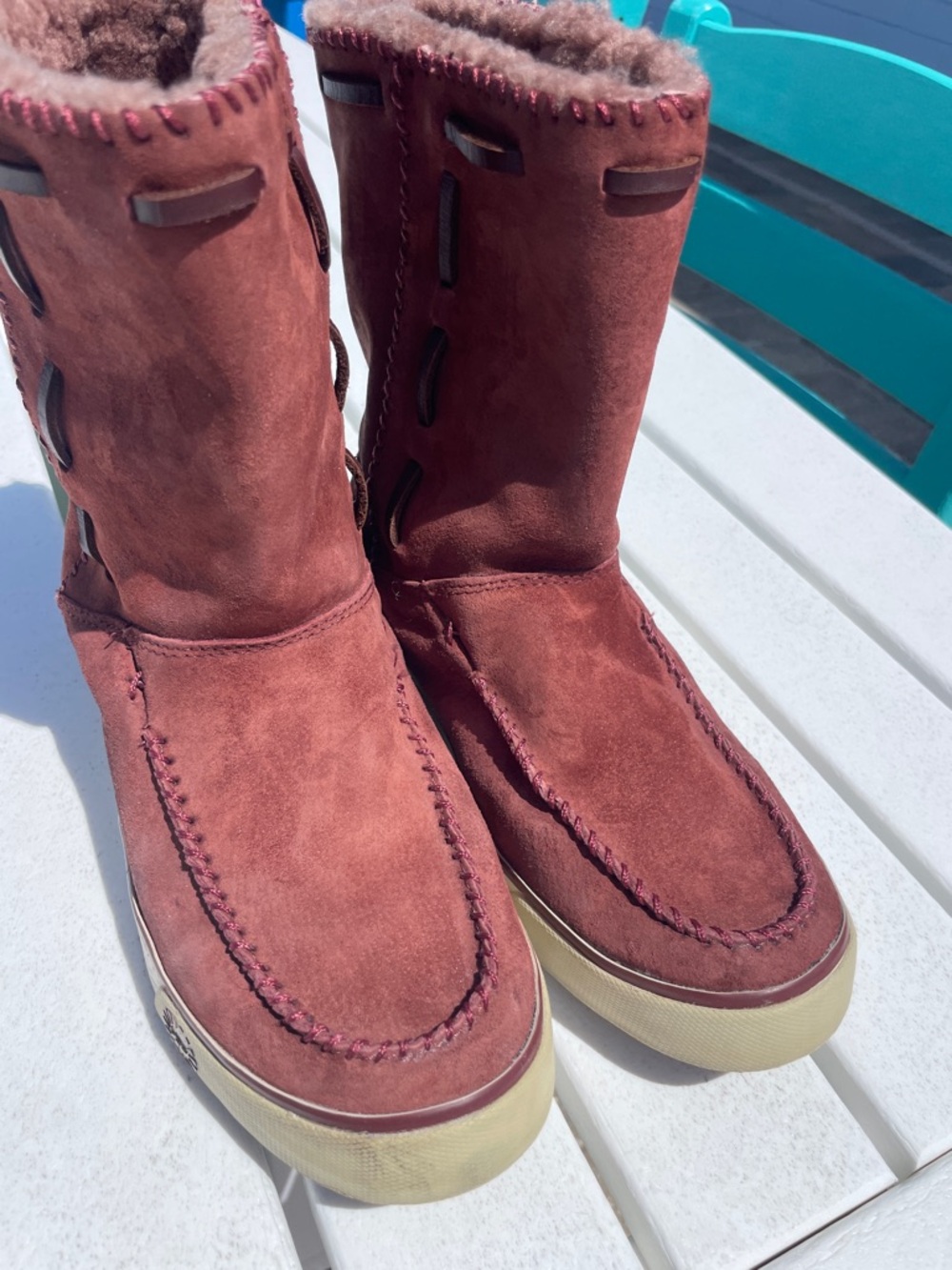 Vintage UGG Australia Suede moccasin Shearling Boots SN3320 Burgundy